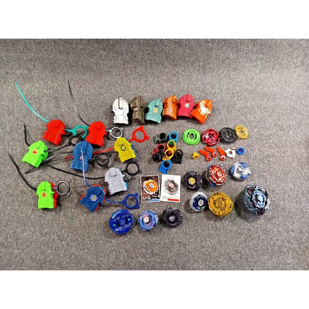 Hasbro Bay Blades Lot Features Spinners Launchers Rip Cords Parts & Pieces